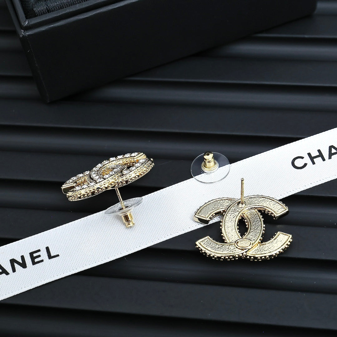 LuxluxHouse Best Quality Accessories Chanel Earrings