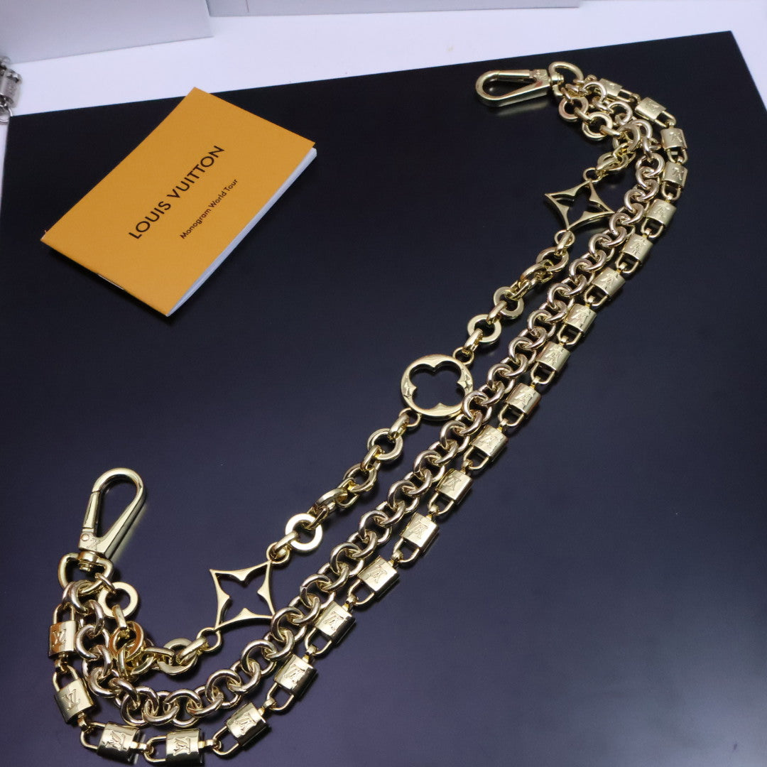 LuxluxHouse Best Quality Accessories Keychain Louis Vuitton