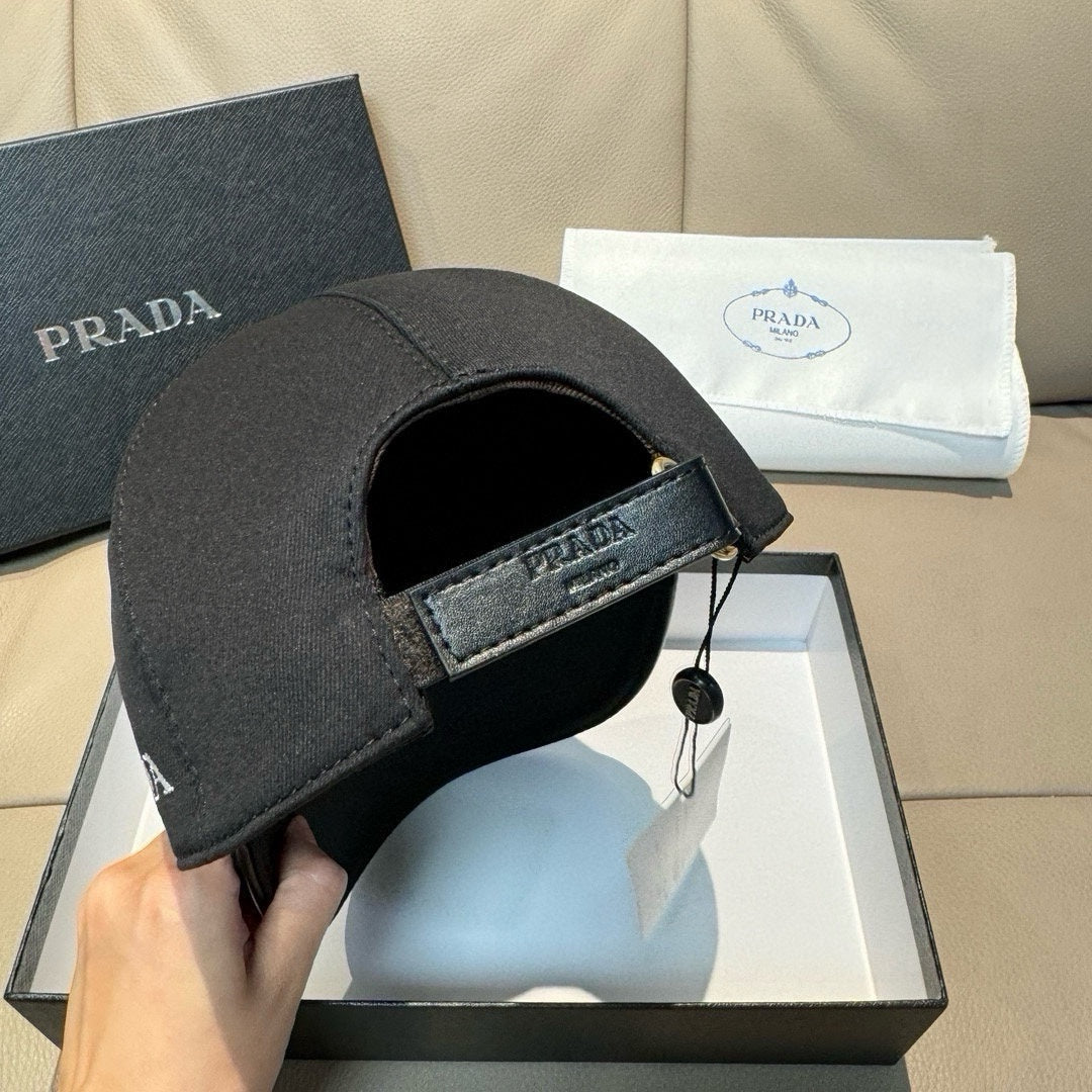LuxluxHouse Best Quality Caps Prada