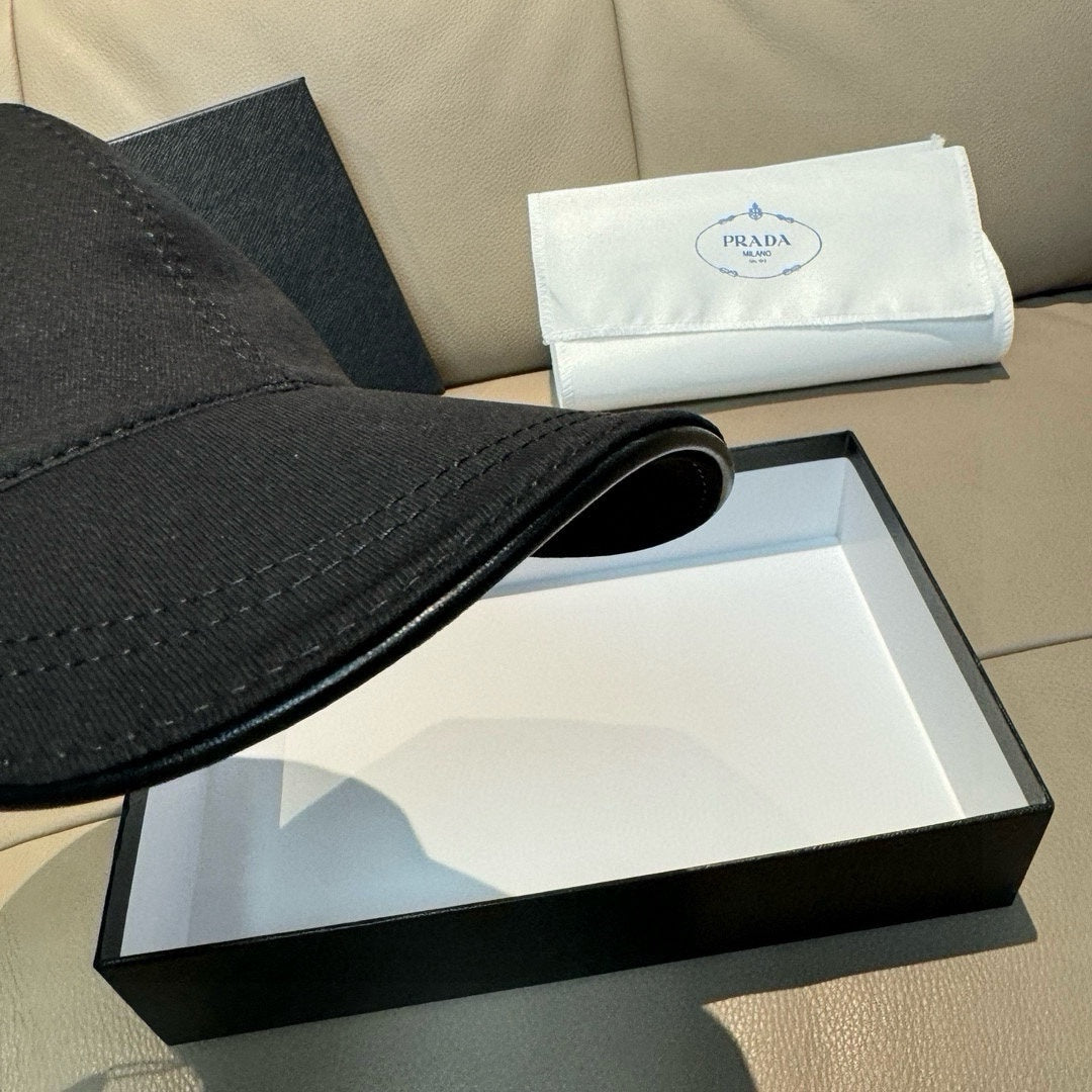 LuxluxHouse Best Quality Caps Prada