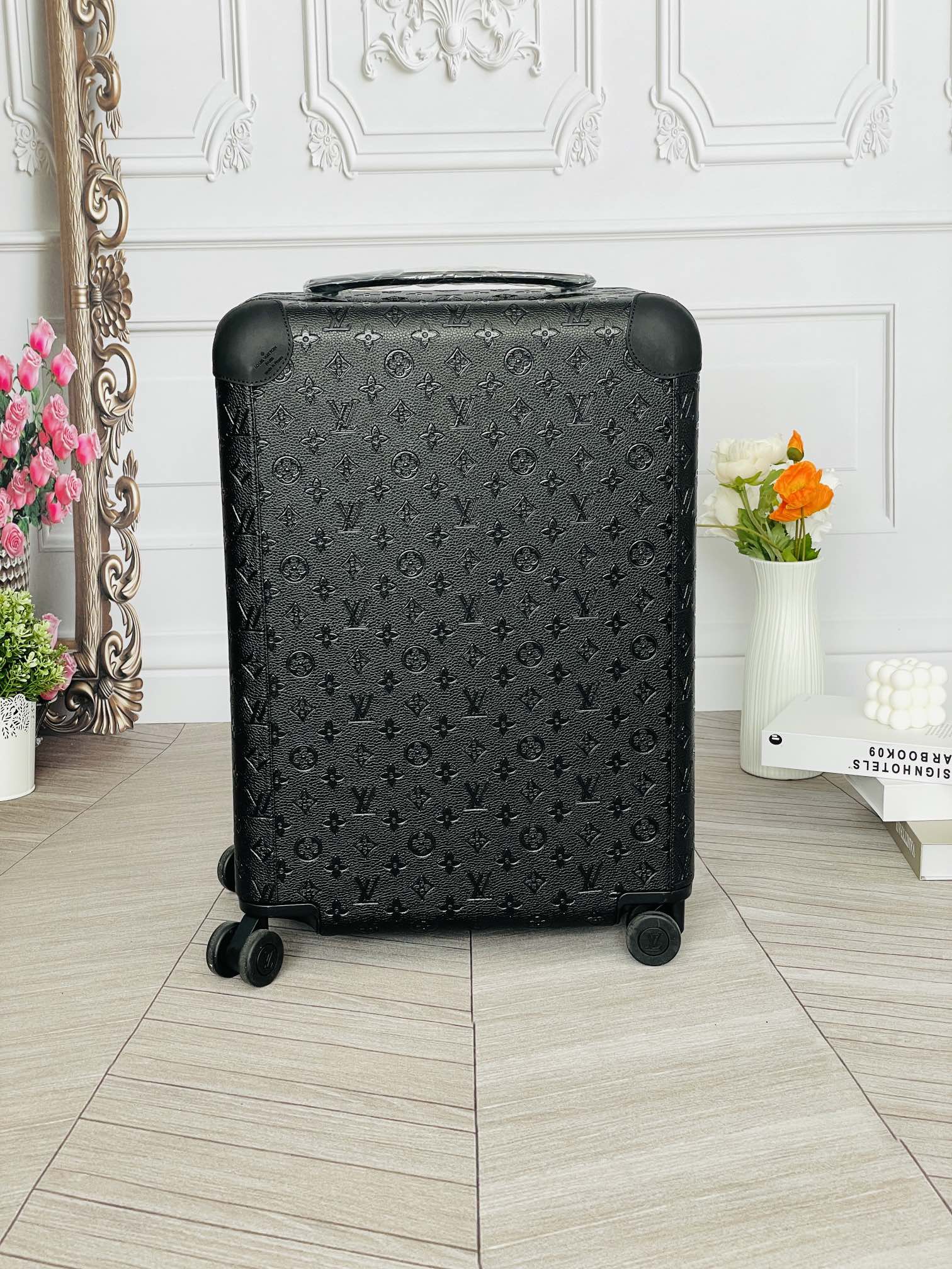 LuxluxHouse Best Quality Bags Luggage