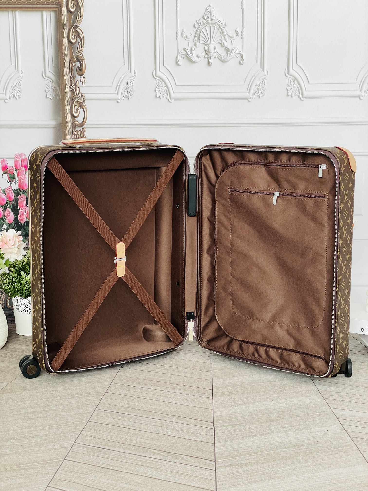LuxluxHouse Best Quality Bags Luggage