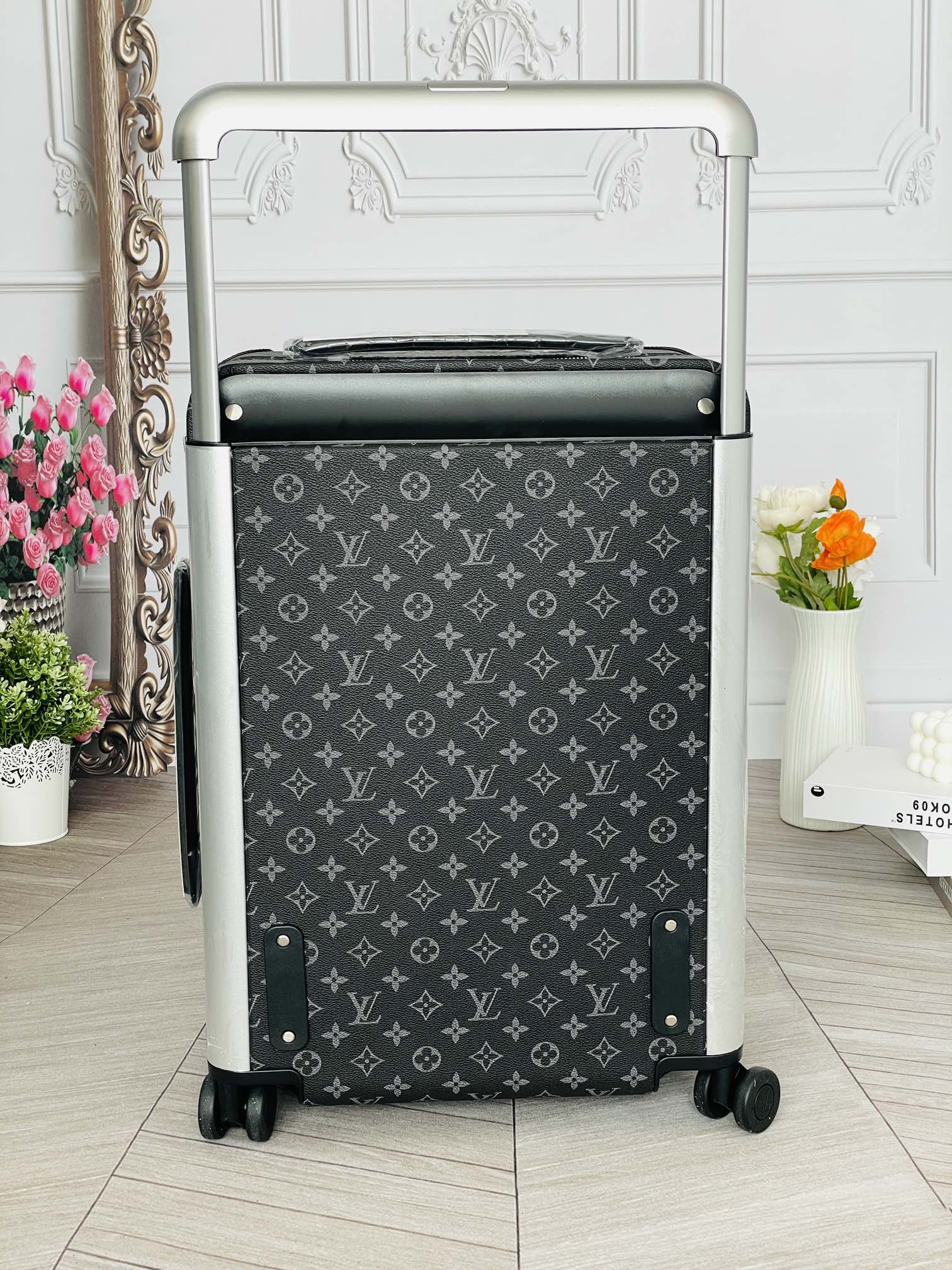 LuxluxHouse Best Quality Bags Luggage