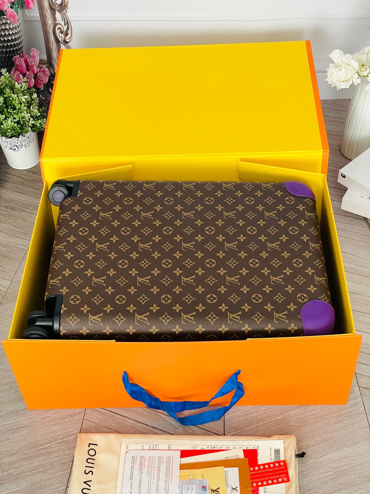 LuxluxHouse Best Quality Bags Luggage