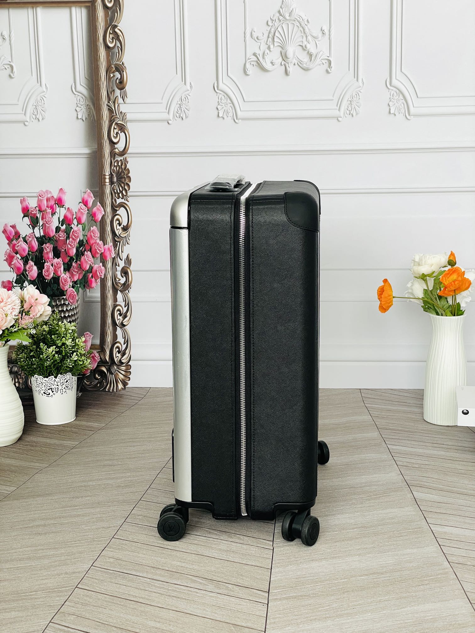 LuxluxHouse Best Quality Bags Luggage