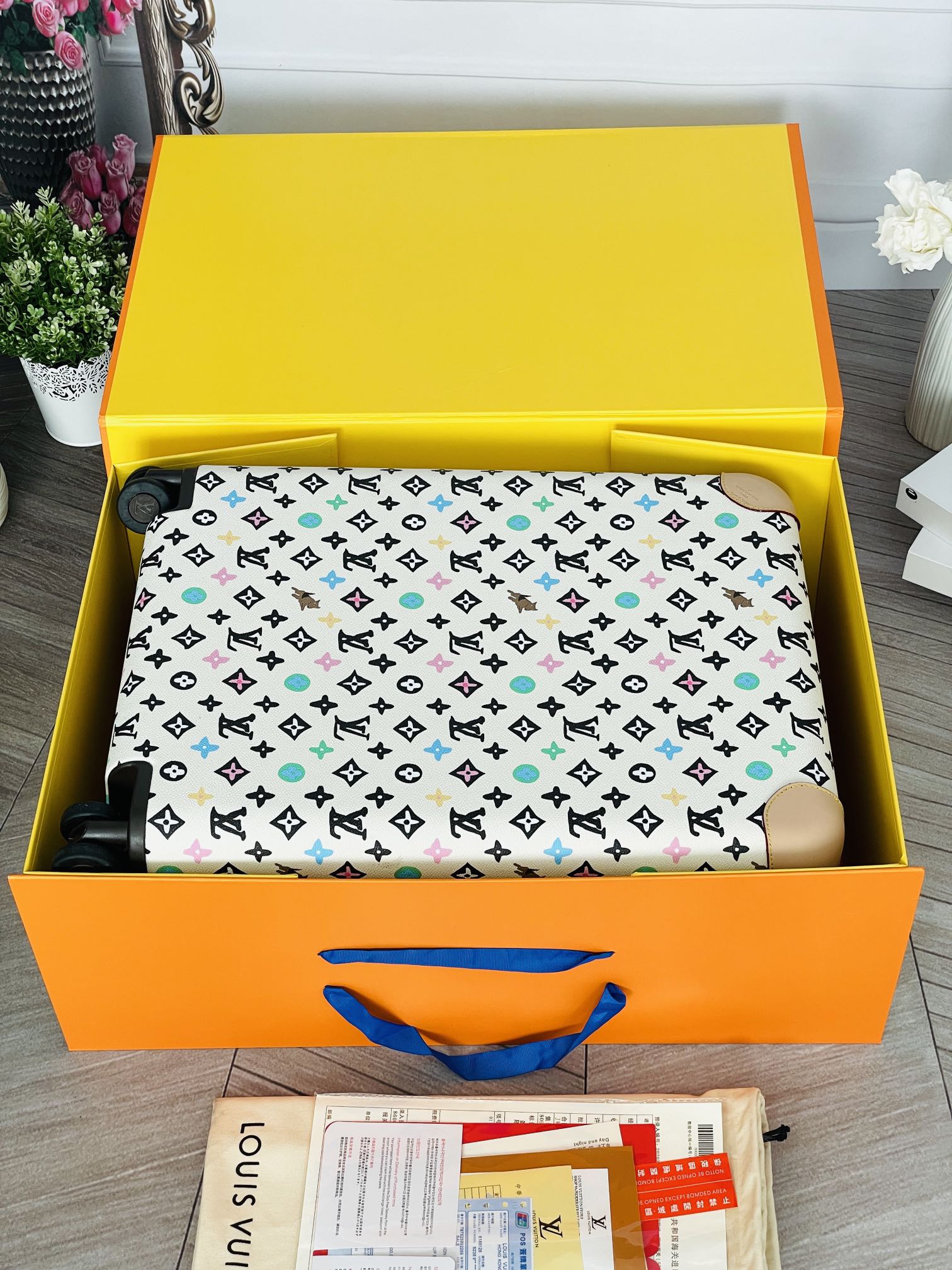 LuxluxHouse Best Quality Bags Luggage