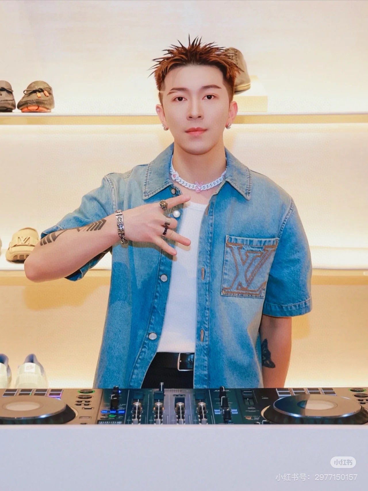 LuxluxHouse Best Quality Clothes Shirts&Polo Louis Vuitton