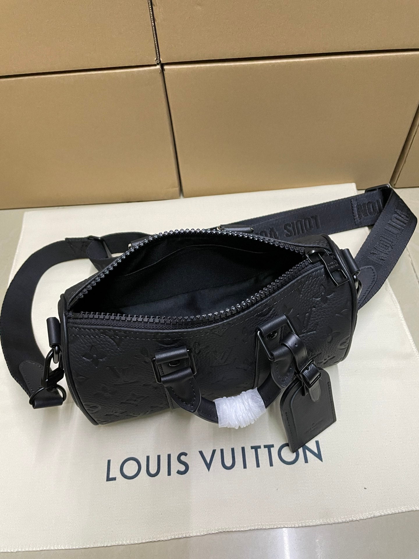 LuxluxHouse Best Quality Bags Louis Vuitton Women Men