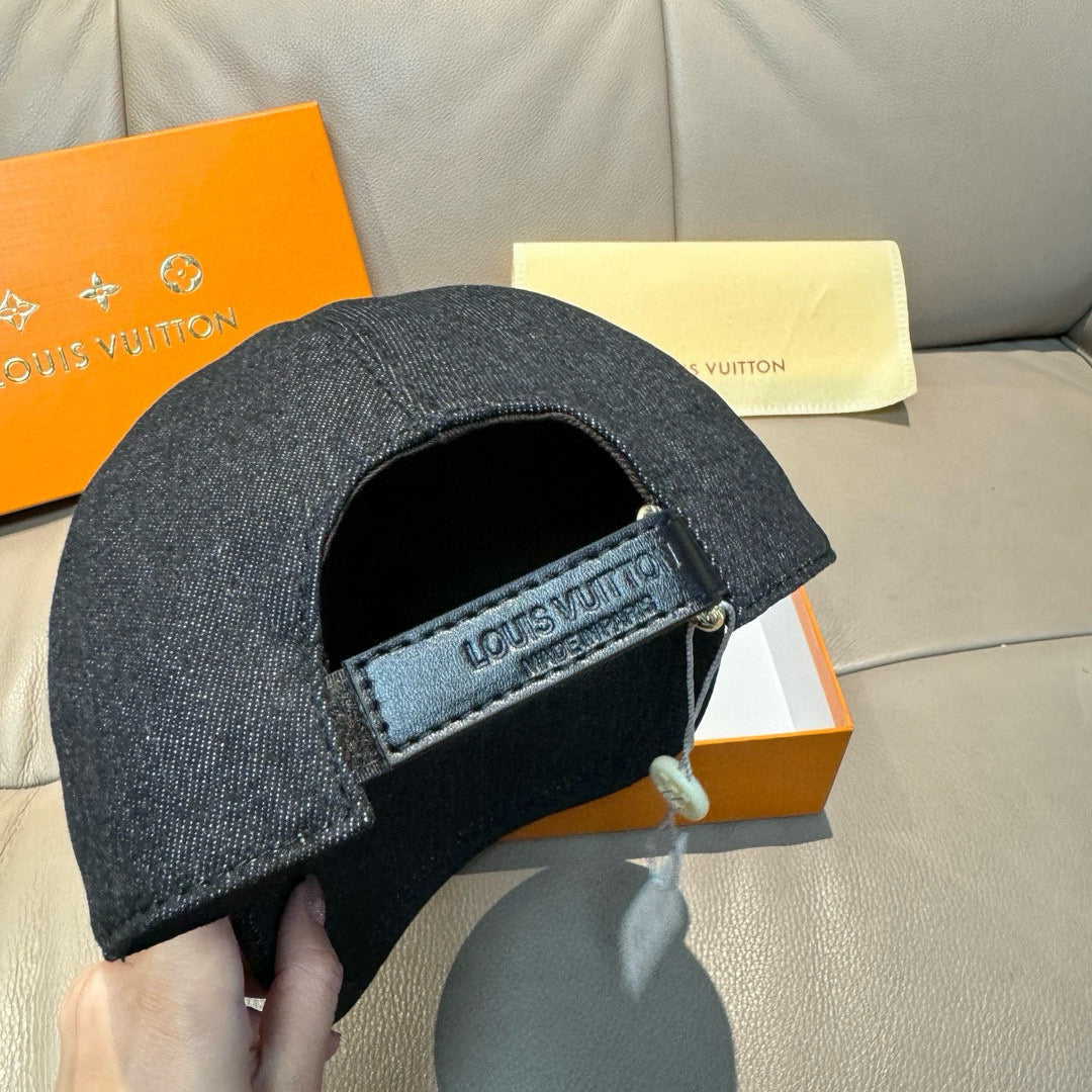 LuxluxHouse Best Quality Caps Louis Vuitton