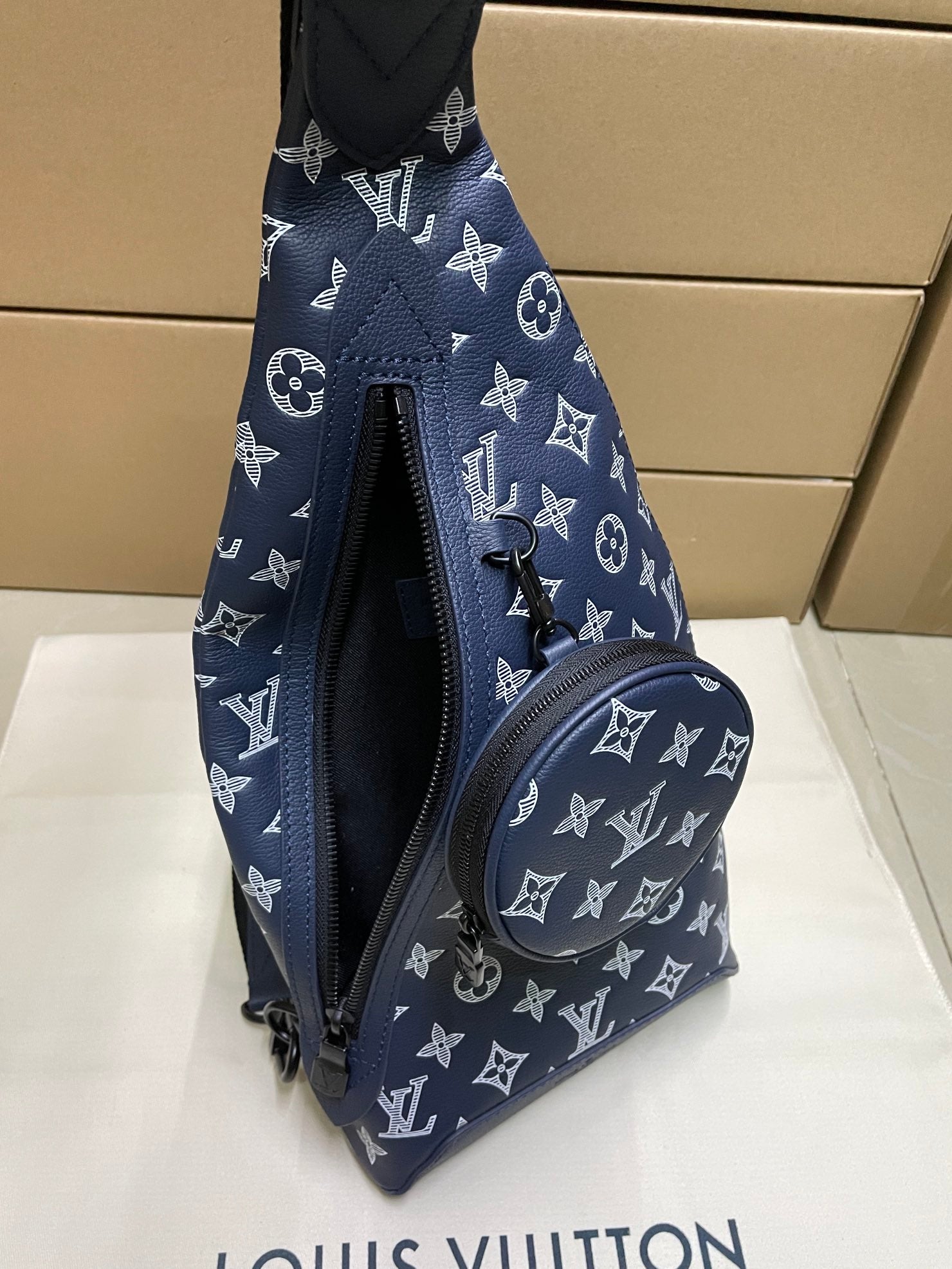 LuxluxHouse Best Quality Bags Louis Vuitton Men