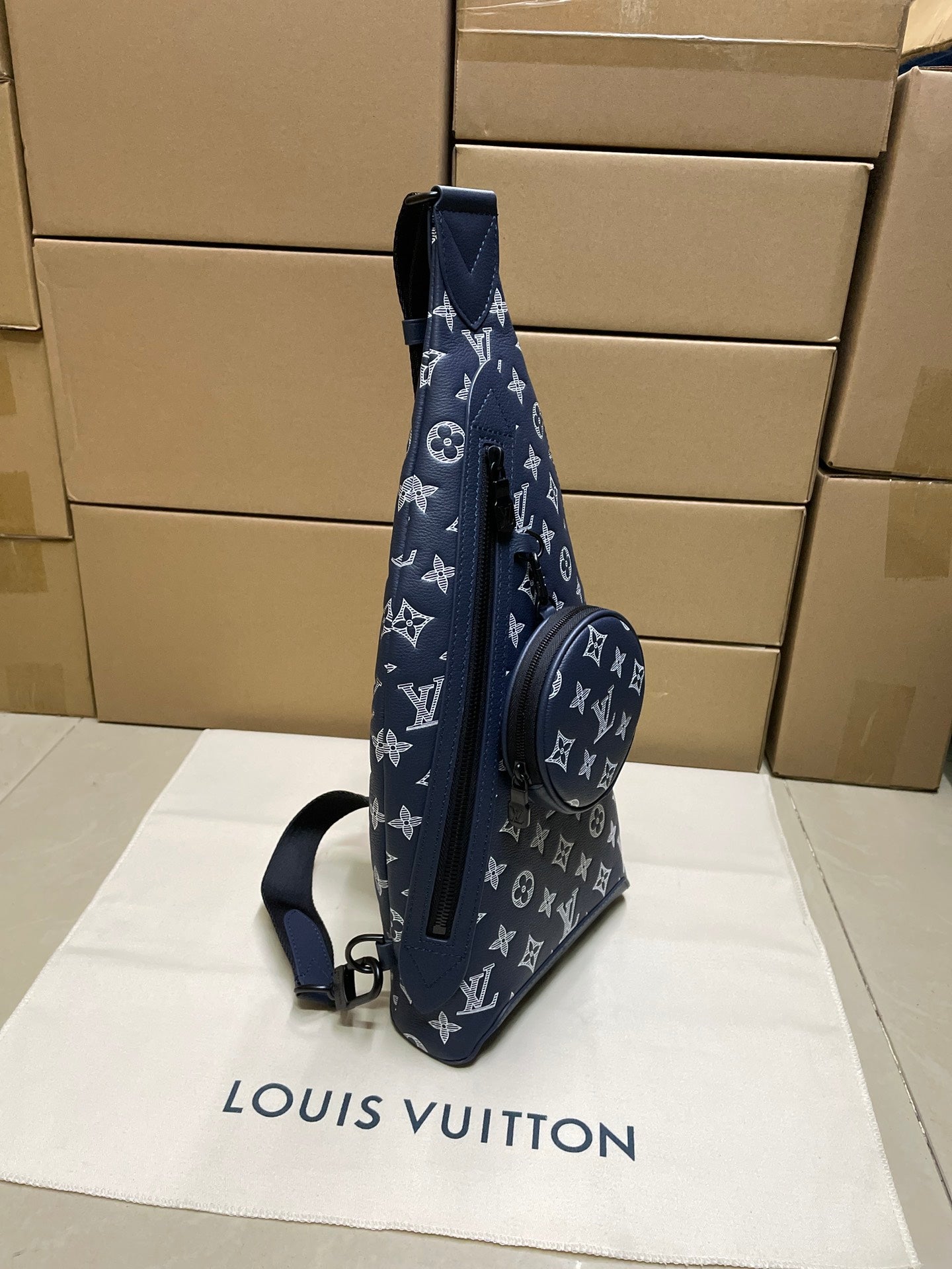 LuxluxHouse Best Quality Bags Louis Vuitton Men