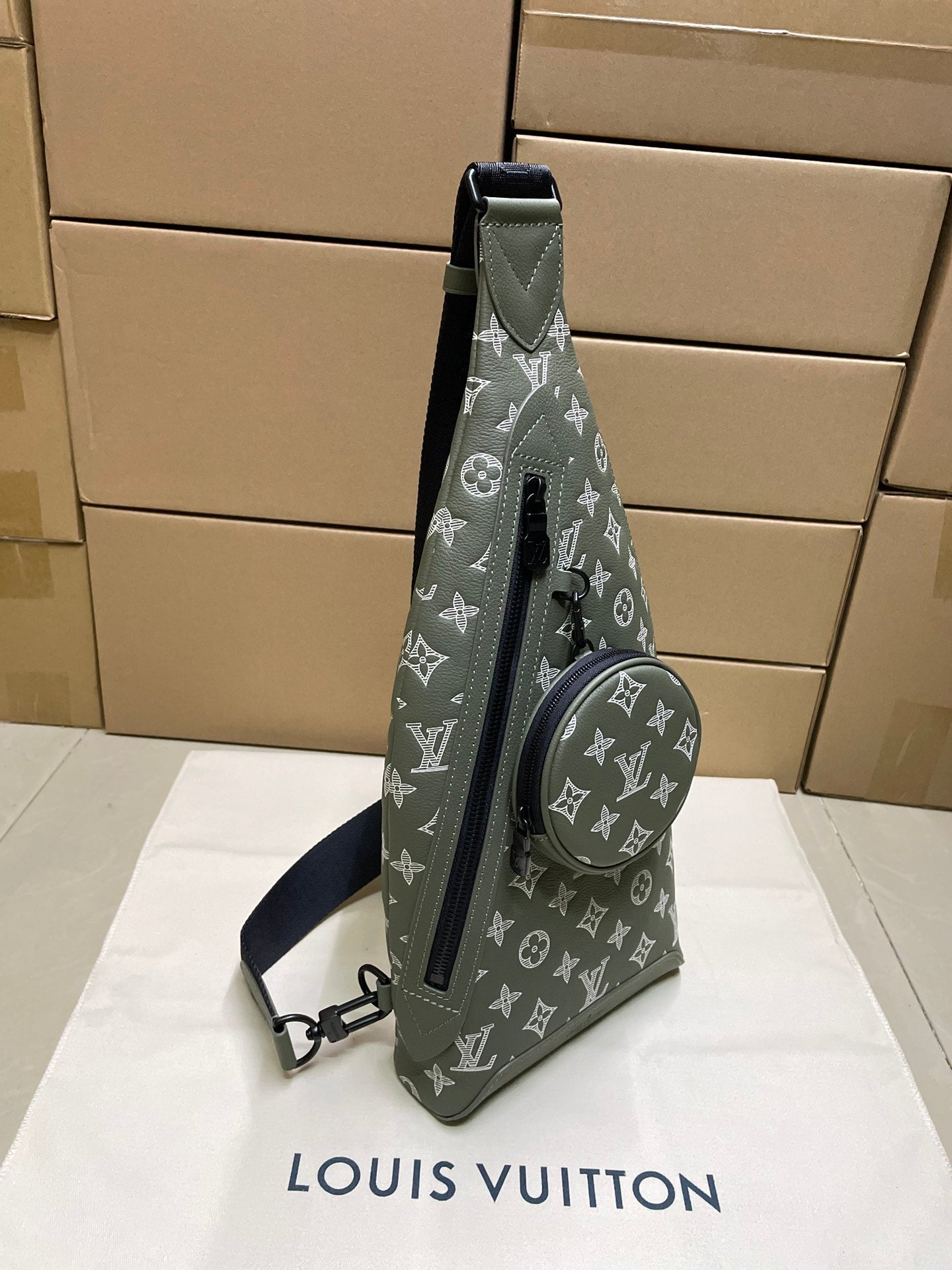 LuxluxHouse Best Quality Bags Louis Vuitton Men