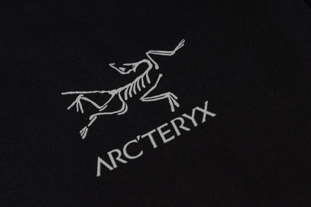 LuxluxHouse Best Quality Clothes T-shirt Arcteryx