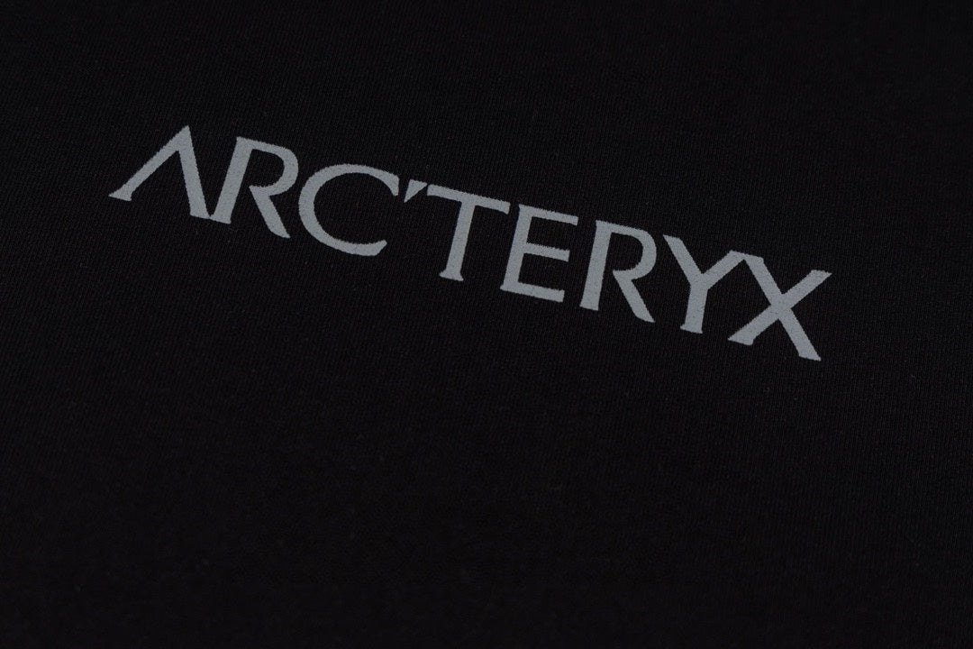 LuxluxHouse Best Quality Clothes T-shirt Arcteryx