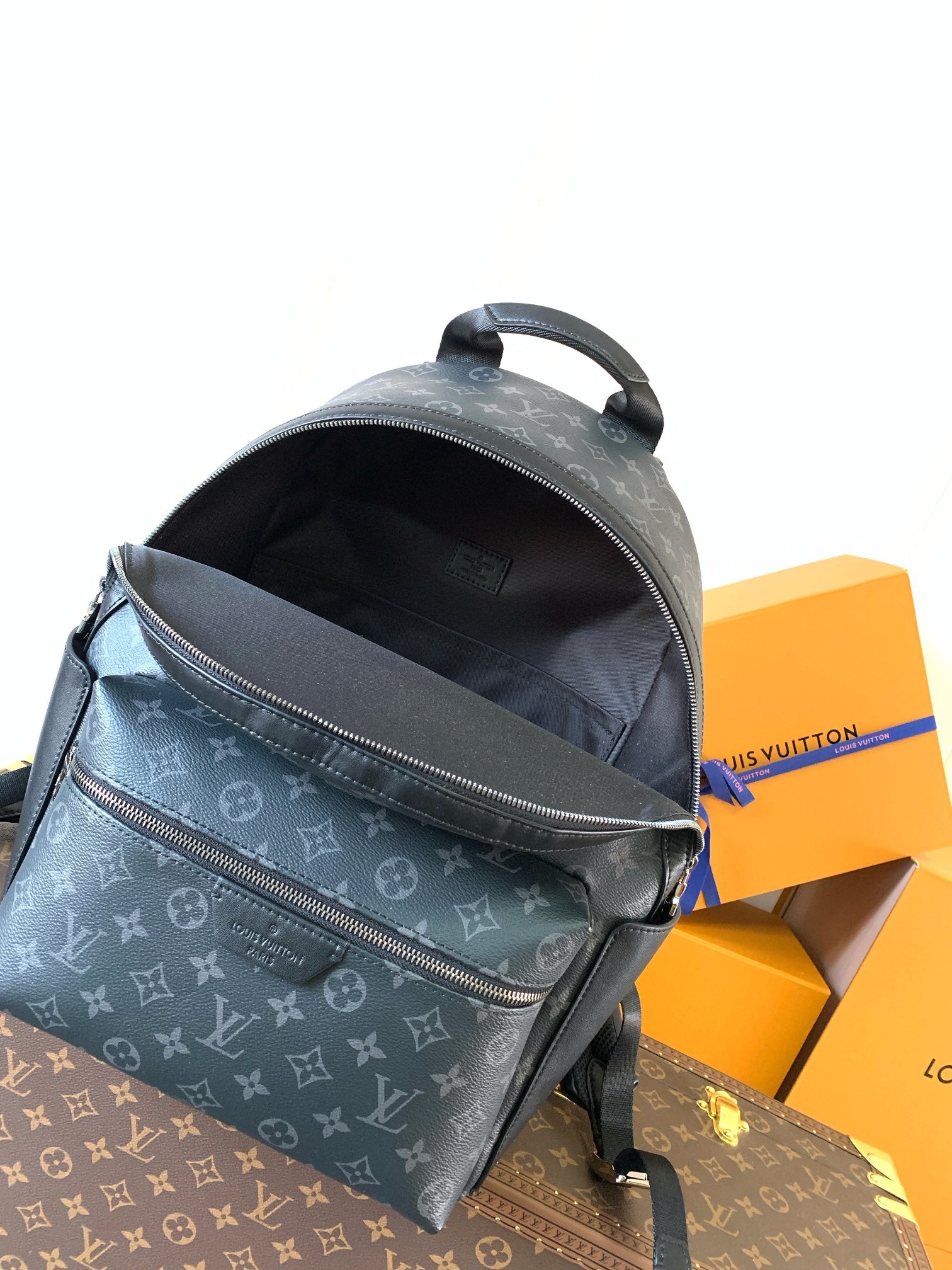 LuxluxHouse Best Quality Bags Louis Vuitton Men
