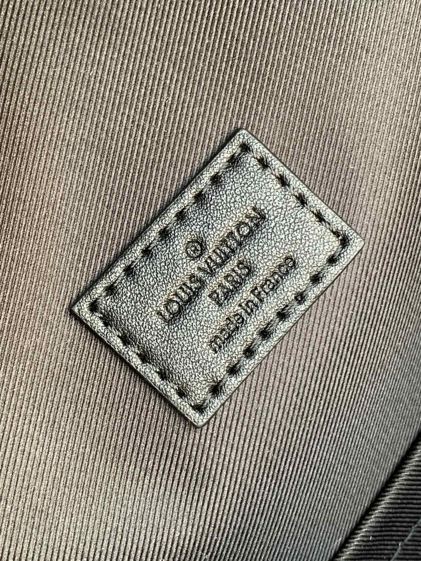 LuxluxHouse Best Quality Bags Louis Vuitton Men