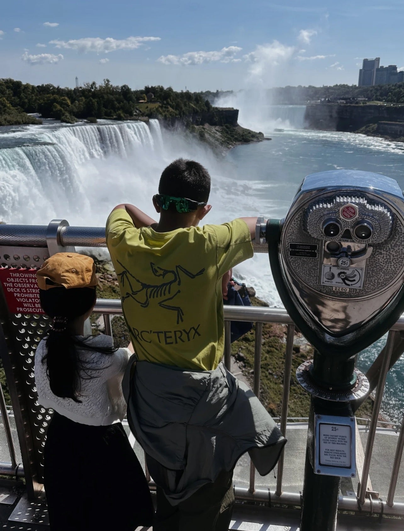 LuxluxHouse Best Quality Clothes T-shirt Arcteryx