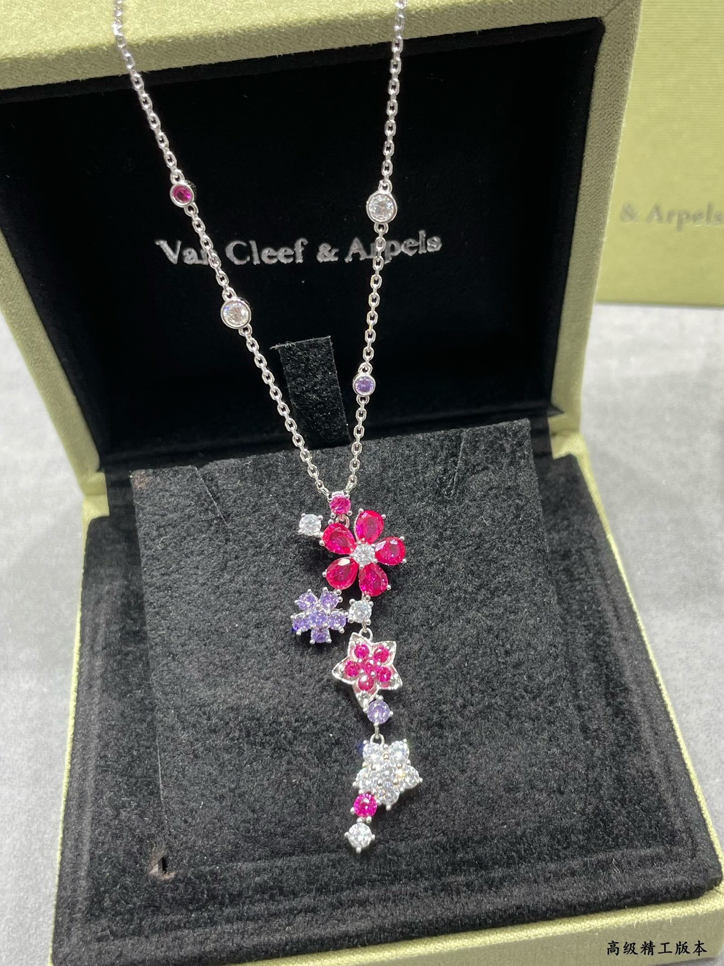 LuxluxHouse Best Quality Accessories Van Cleef & Arpels