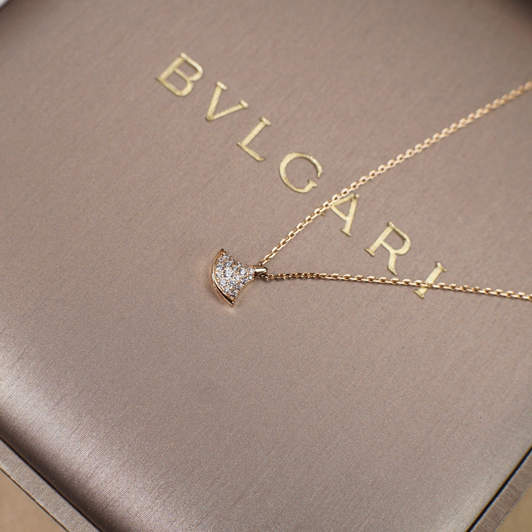 LuxluxHouse Best Quality Accessories Necklace Bvlgari