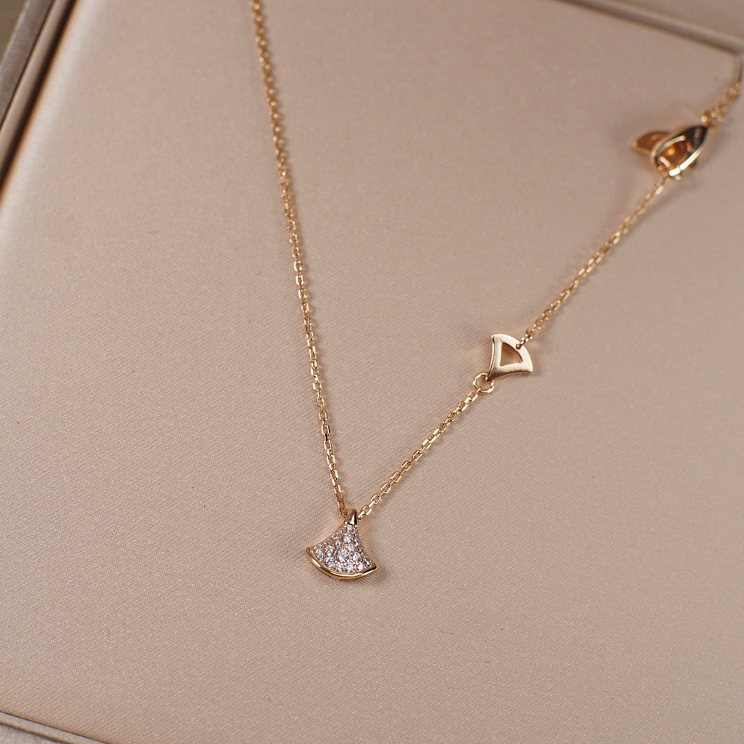 LuxluxHouse Best Quality Accessories Necklace Bvlgari