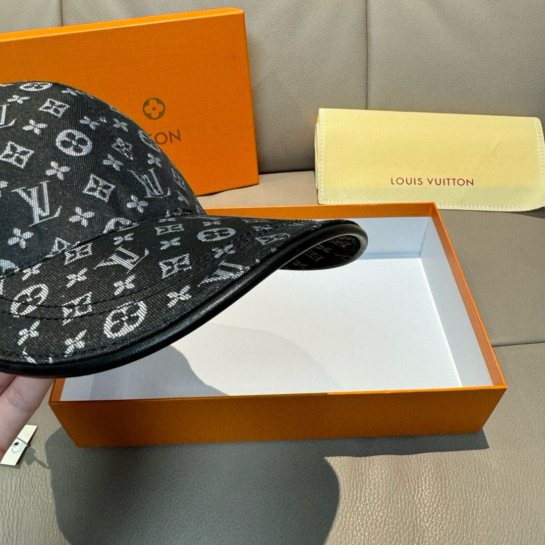 LuxluxHouse Best Quality Caps Louis Vuitton