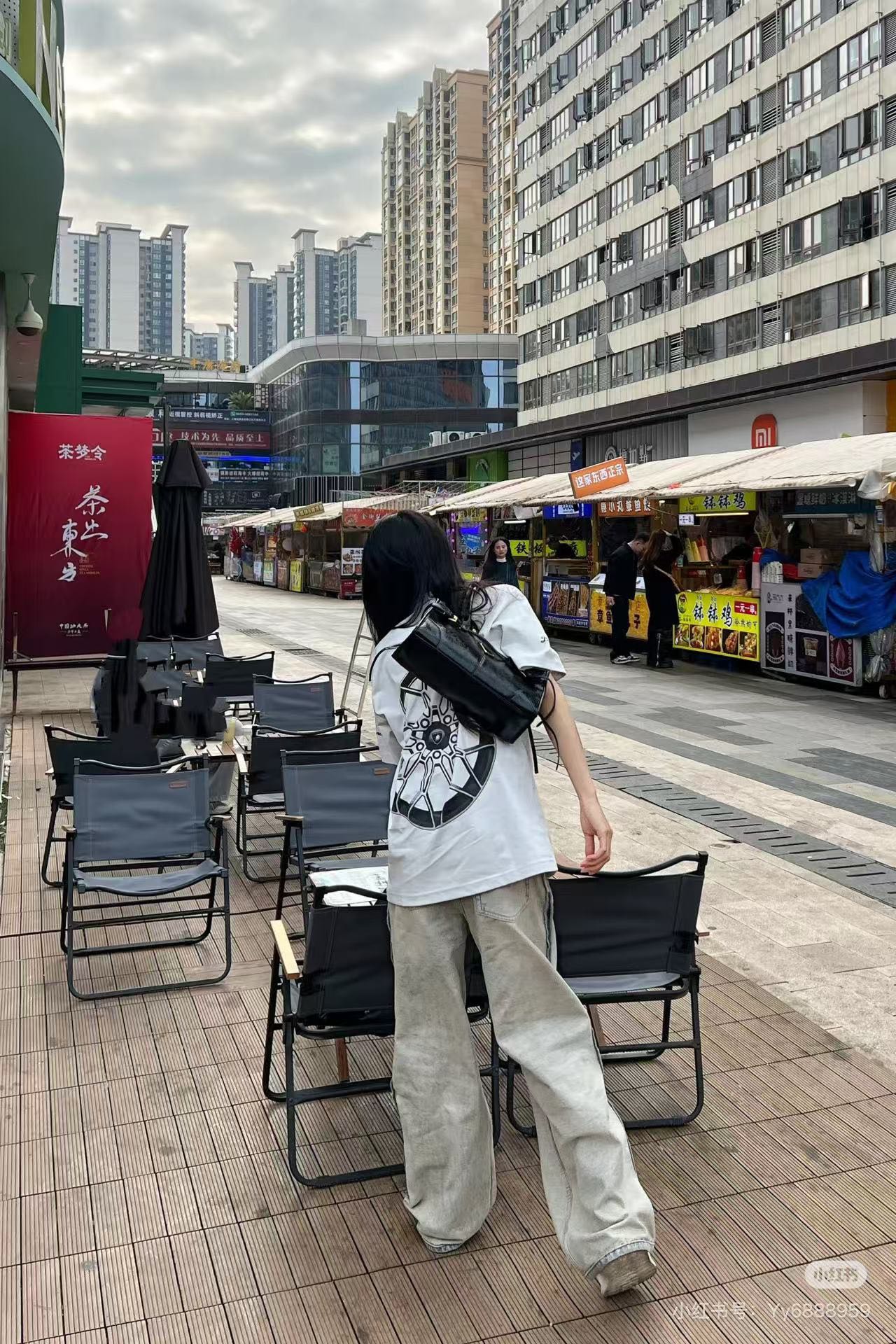 LuxluxHouse Best Quality Clothes Balenciaga T-shirt