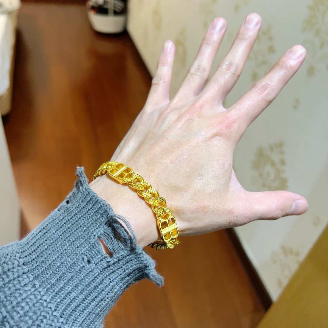 LuxluxHouse Best Quality Accessories Balenciaga