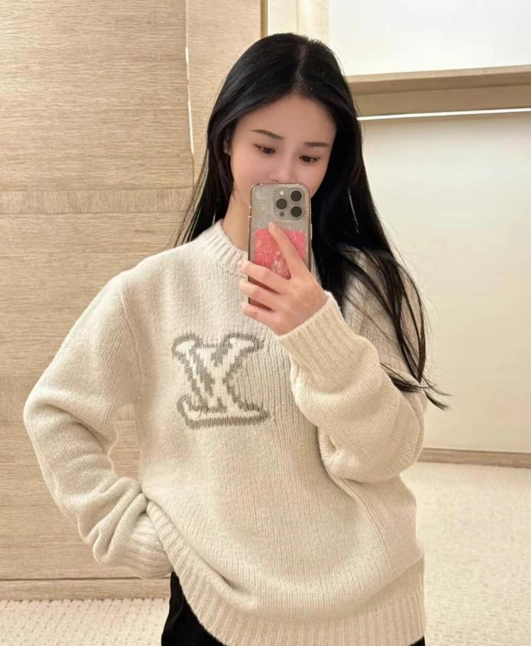 LuxluxHouse Best Quality Clothes Hoodie & Sweater Louis Vuitton