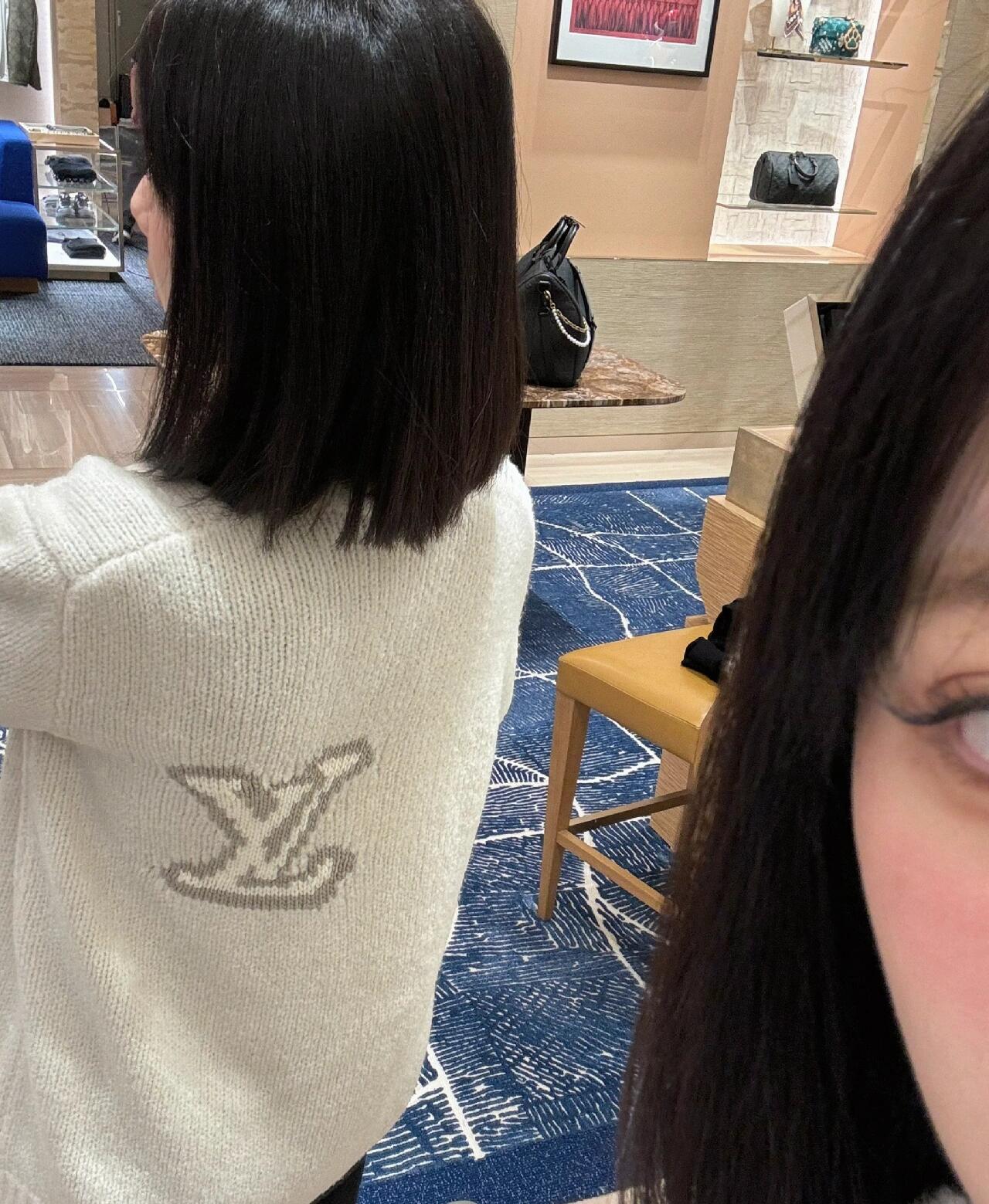 LuxluxHouse Best Quality Clothes Hoodie & Sweater Louis Vuitton