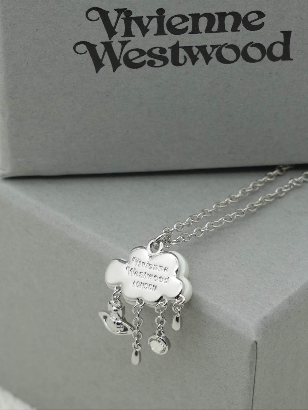 LuxluxHouse Best Quality Accessories Vivienne Westwood