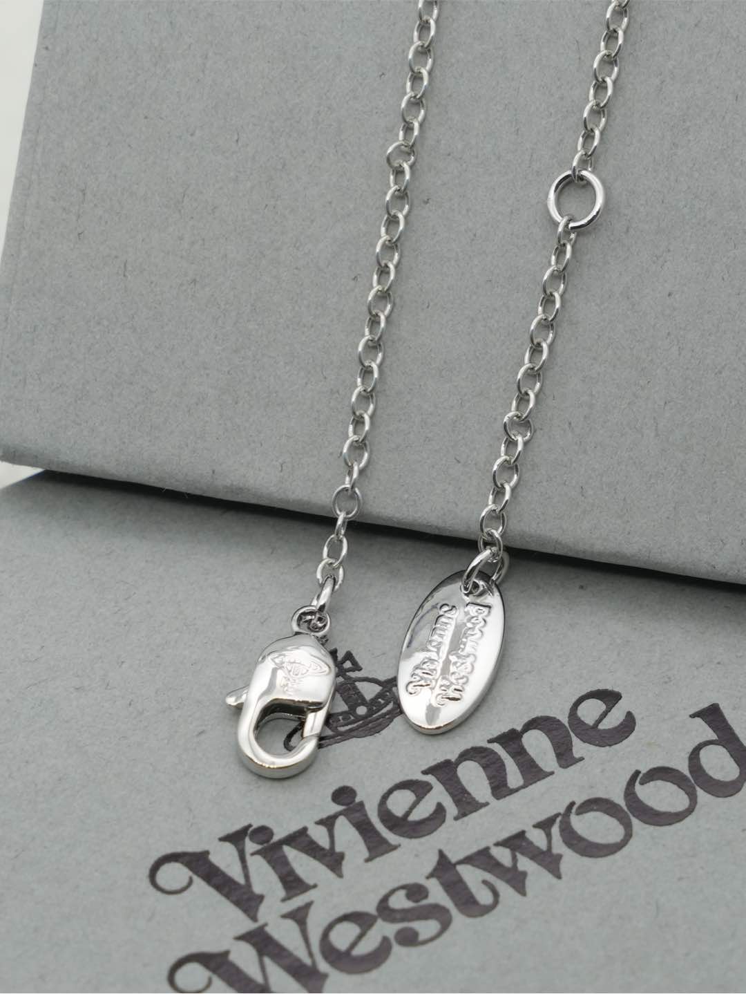 LuxluxHouse Best Quality Accessories Vivienne Westwood