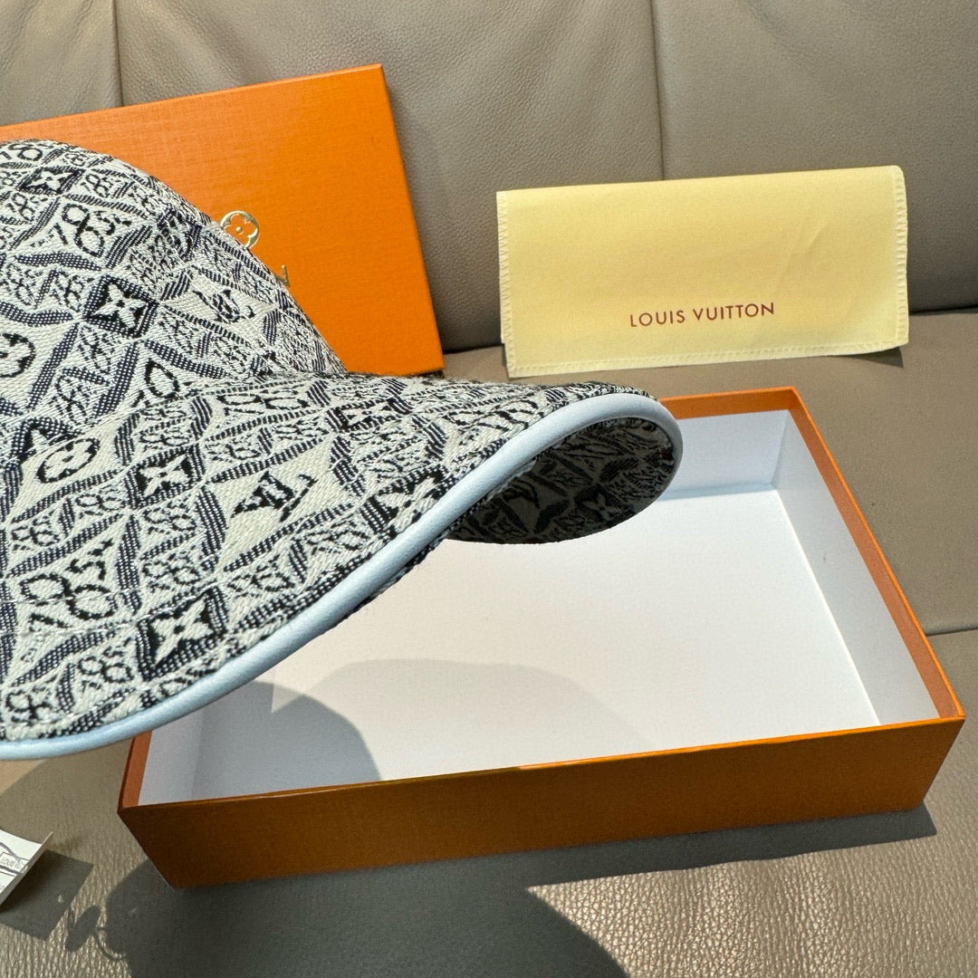 LuxluxHouse Best Quality Caps Louis Vuitton