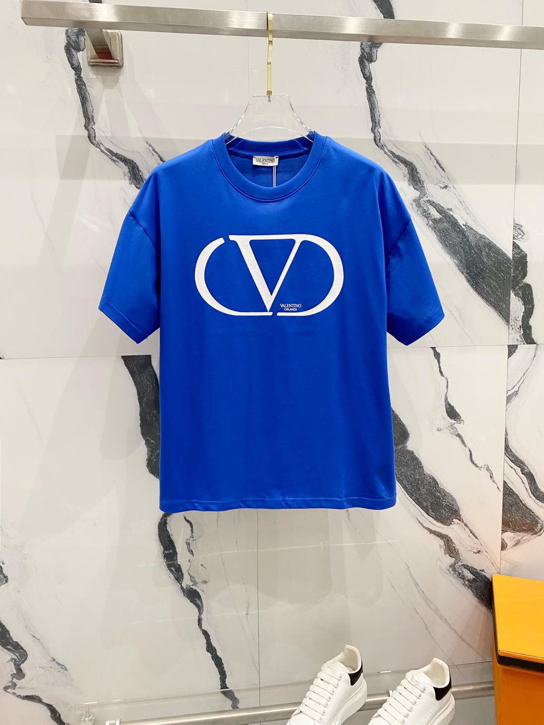 LuxluxHouse Best Quality Clothes Valentino T-shirt
