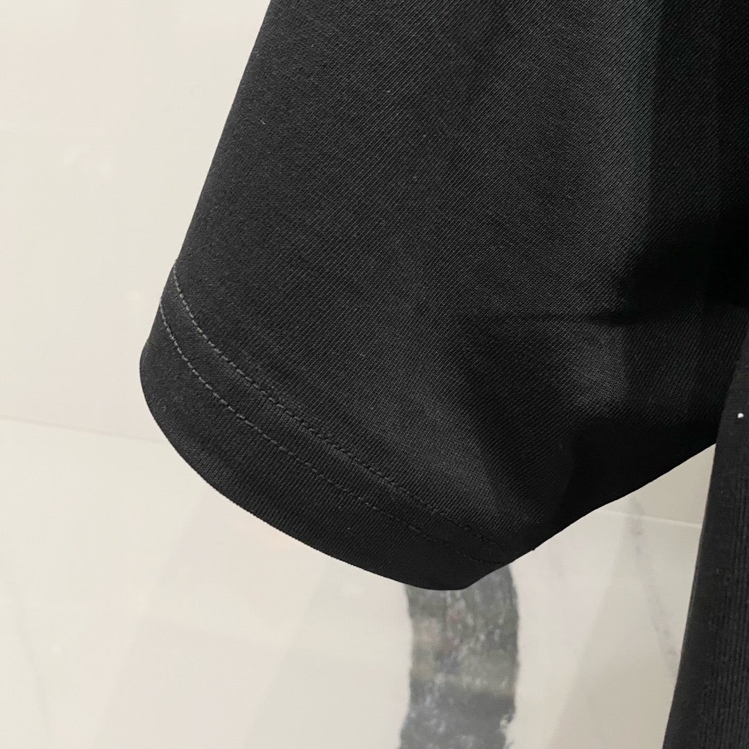 LuxluxHouse Best Quality Clothes Valentino T-shirt