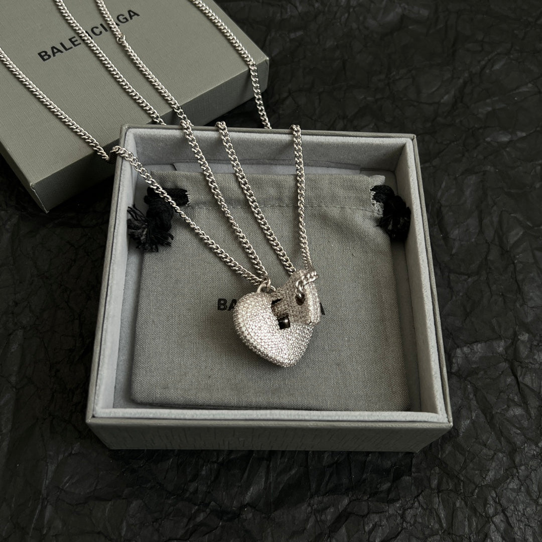 LuxluxHouse Best Quality Accessories Balenciaga