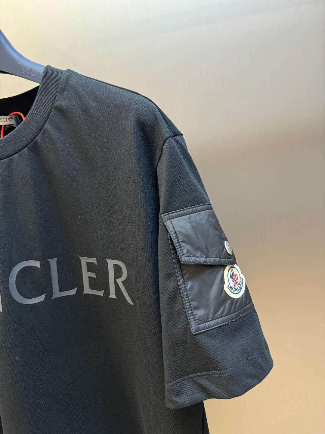 LuxluxHouse Best Quality Clothes T-shirt Moncler
