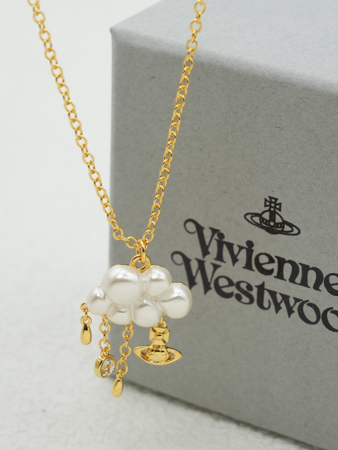 LuxluxHouse Best Quality Accessories Vivienne Westwood
