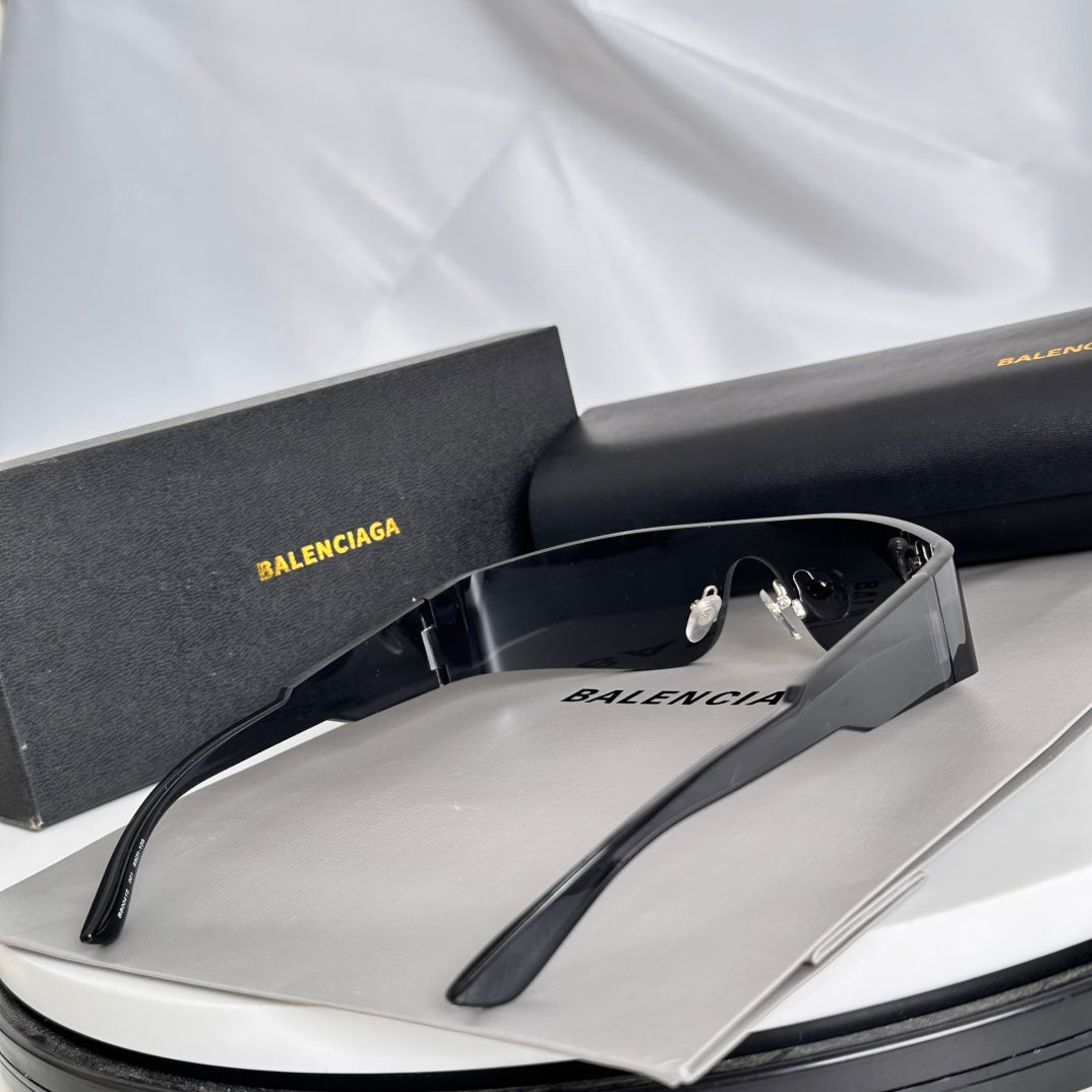 LuxluxHouse Best Quality Balenciaga Glasses