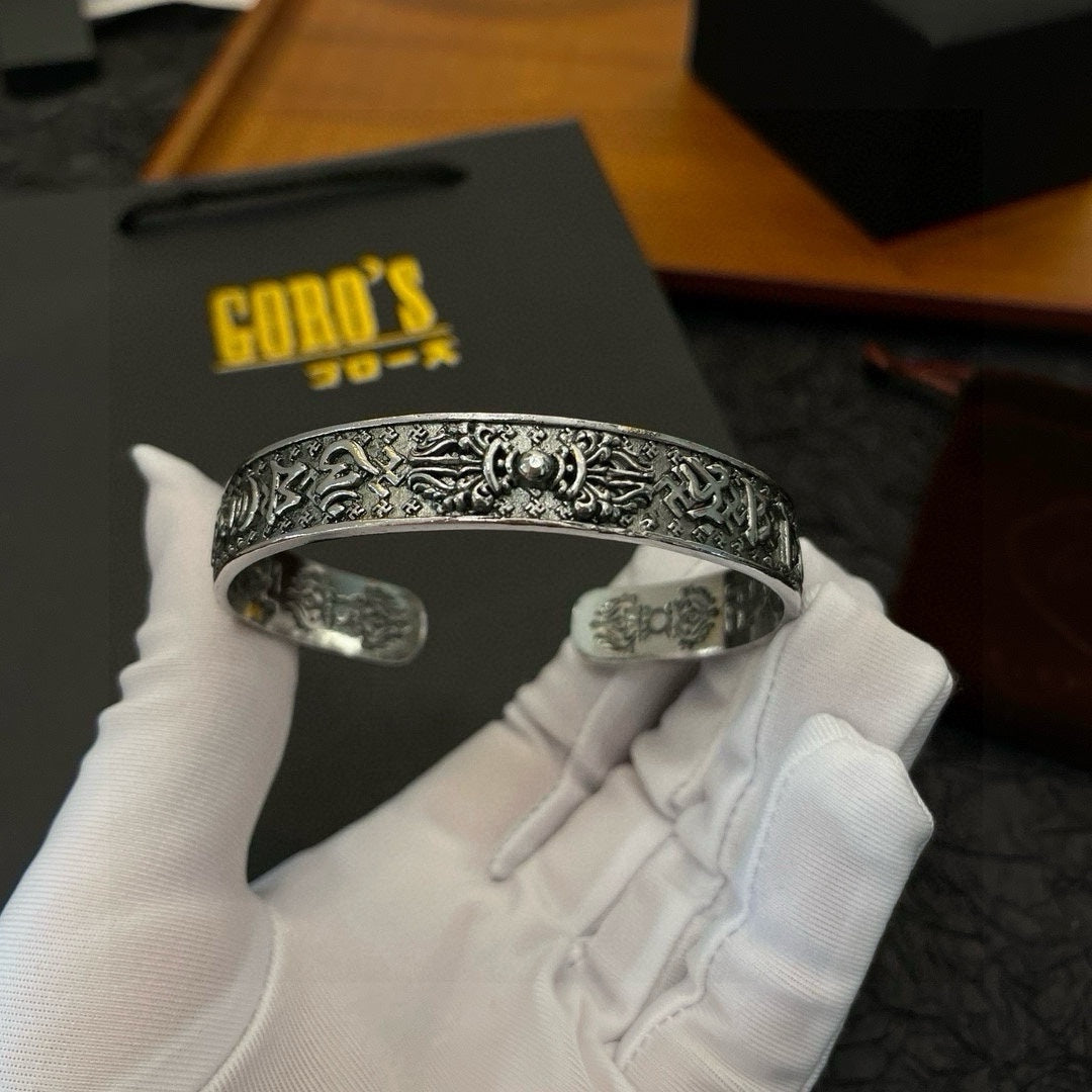 LuxluxHouse Best Quality Accessories Goros