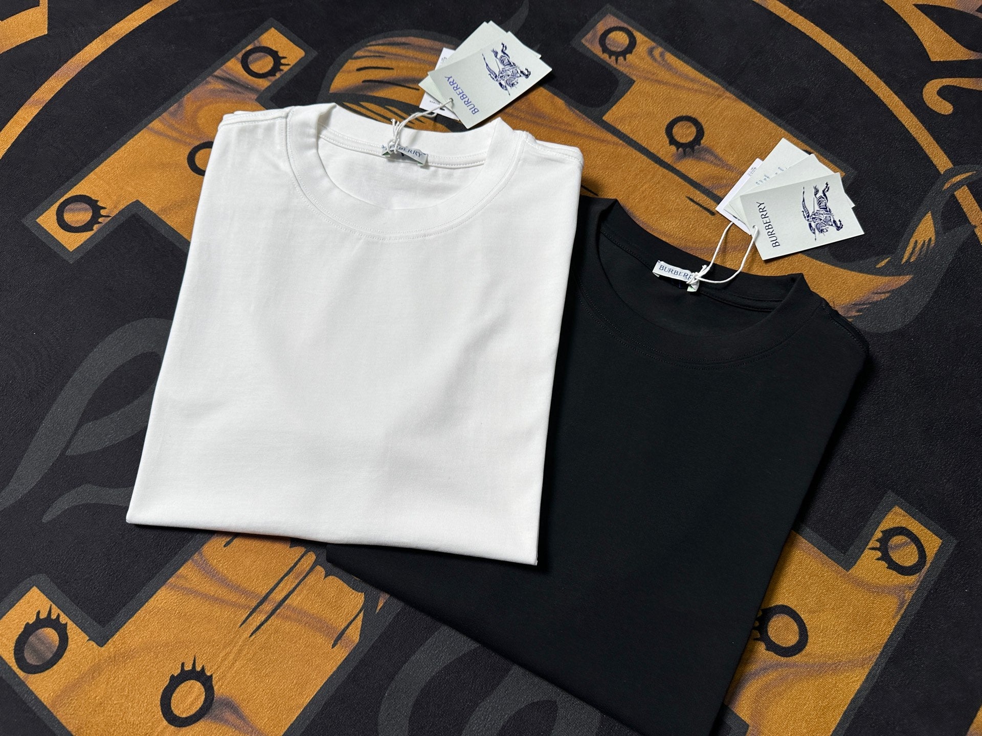 LuxluxHouse Best Quality Clothes Burberry T-shirt