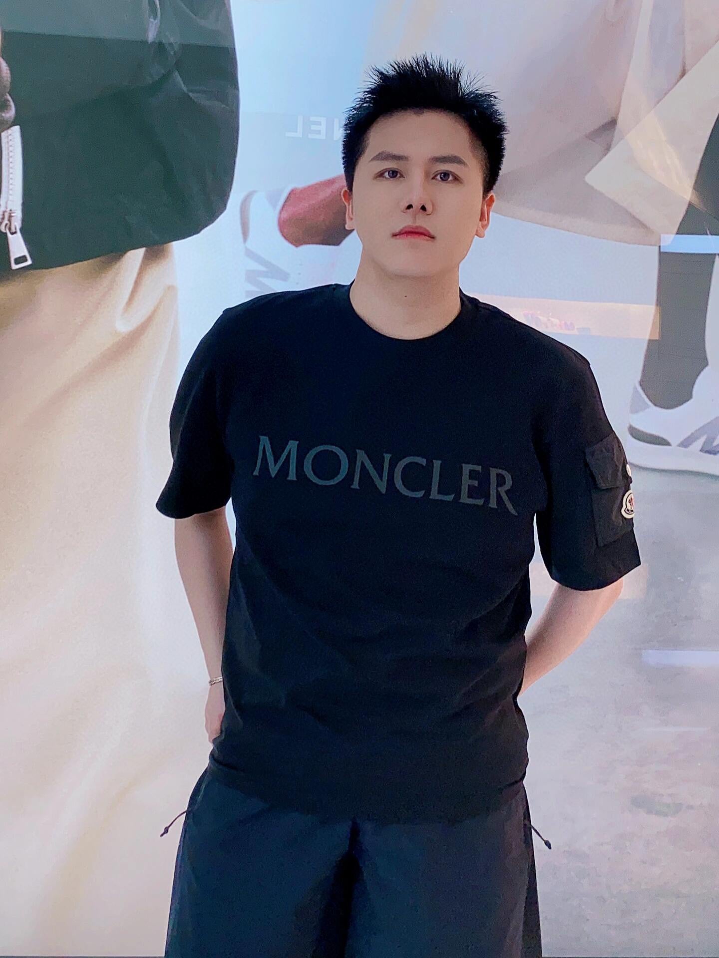 LuxluxHouse Best Quality Clothes T-shirt Moncler