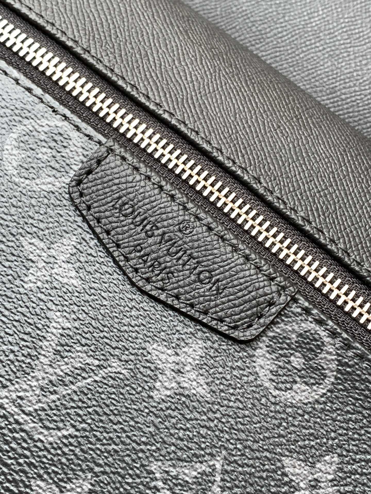 LuxluxHouse Best Quality Bags Louis Vuitton Men
