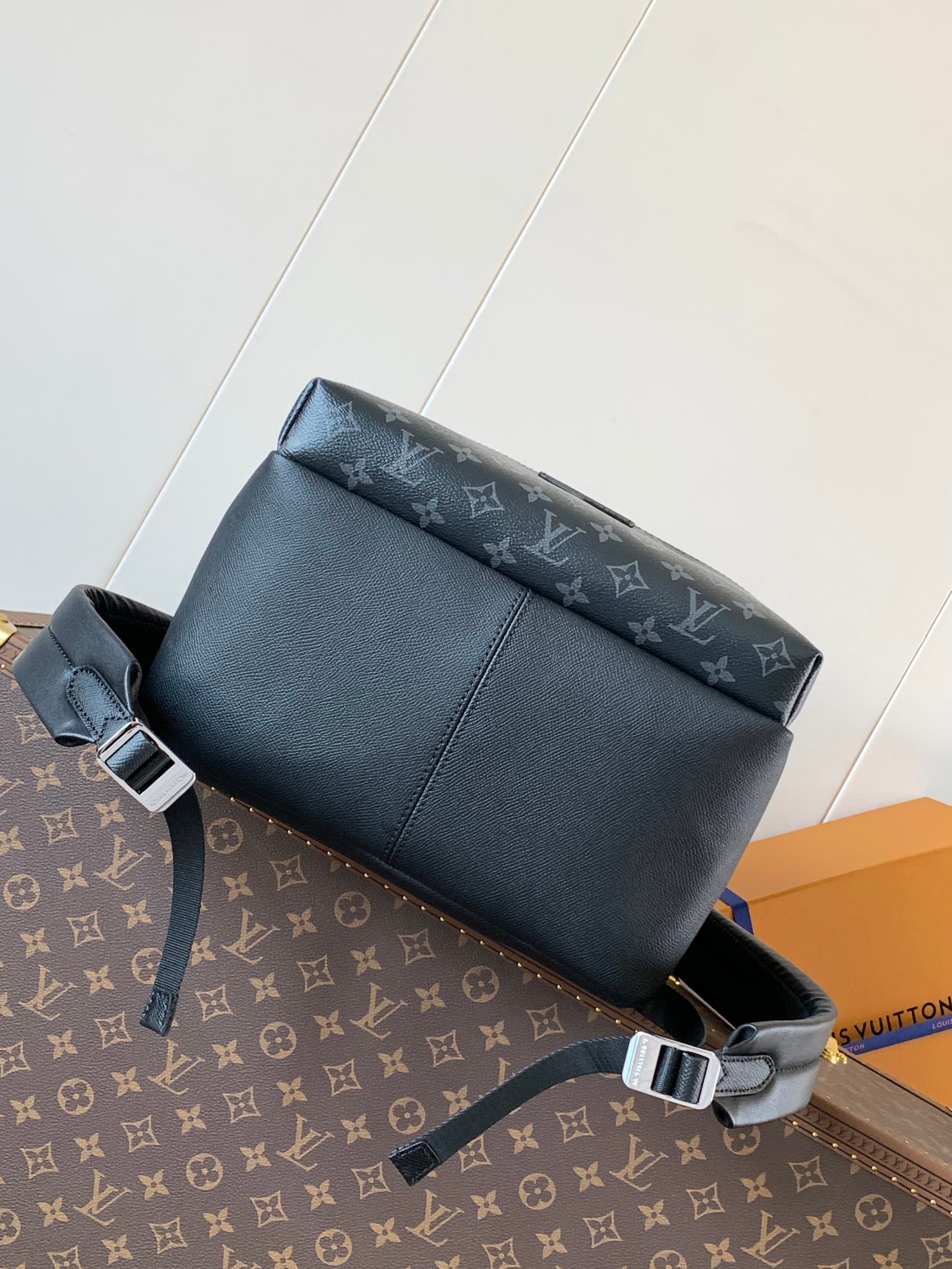 LuxluxHouse Best Quality Bags Louis Vuitton Men