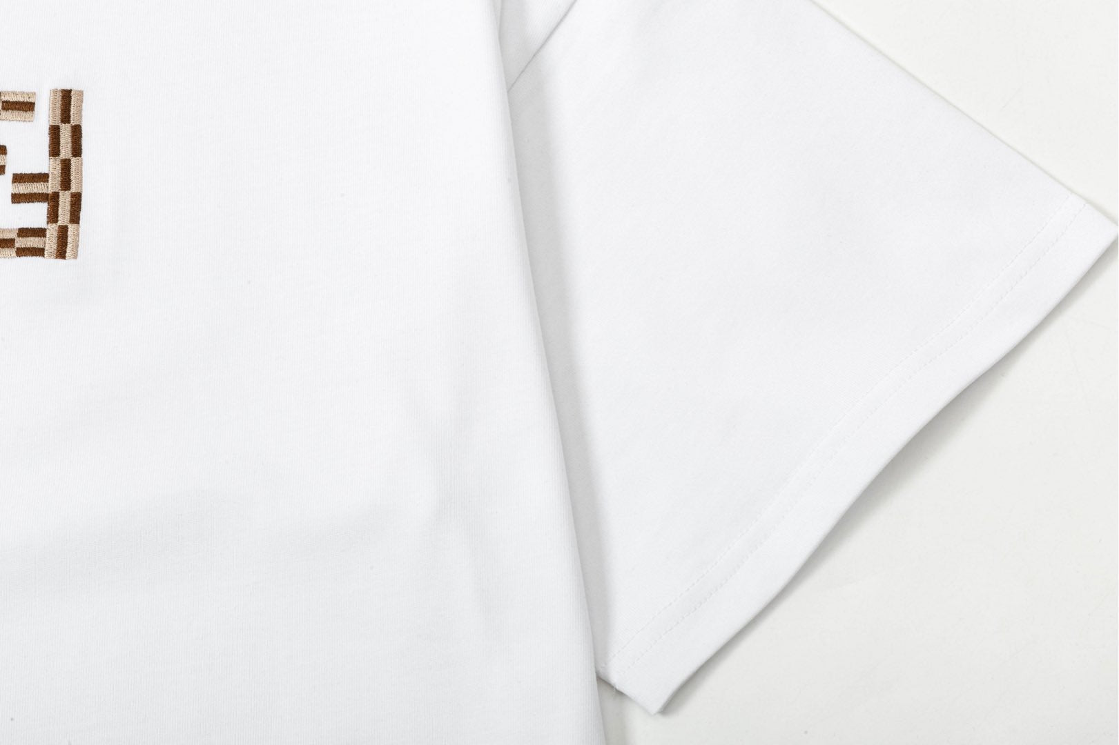 LuxluxHouse Best Quality Clothes Fendi T-shirt