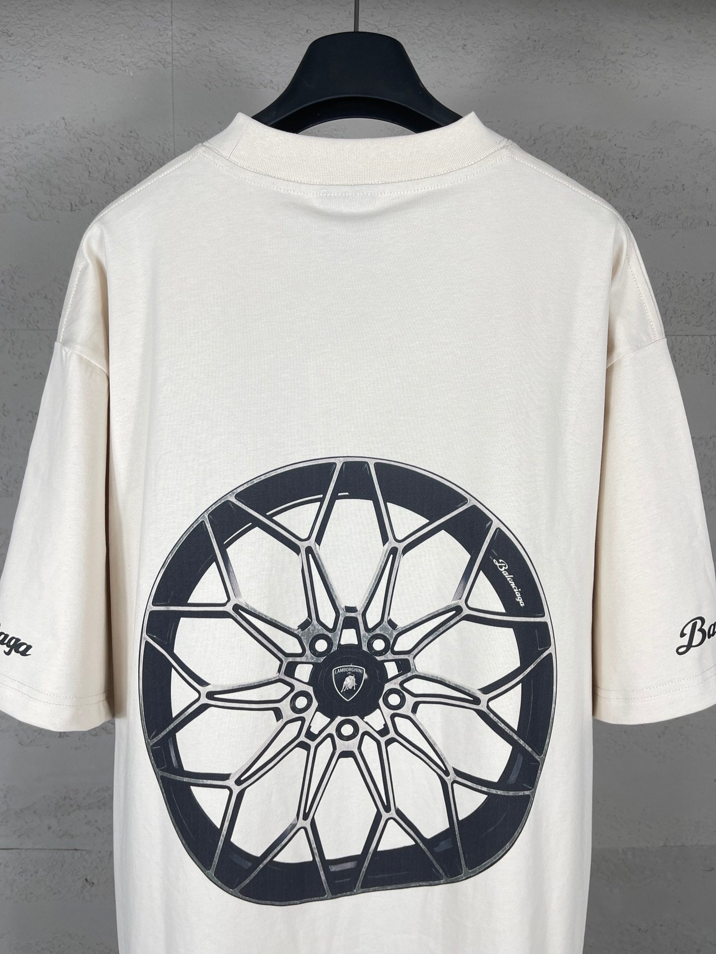 LuxluxHouse Best Quality Clothes Balenciaga T-shirt