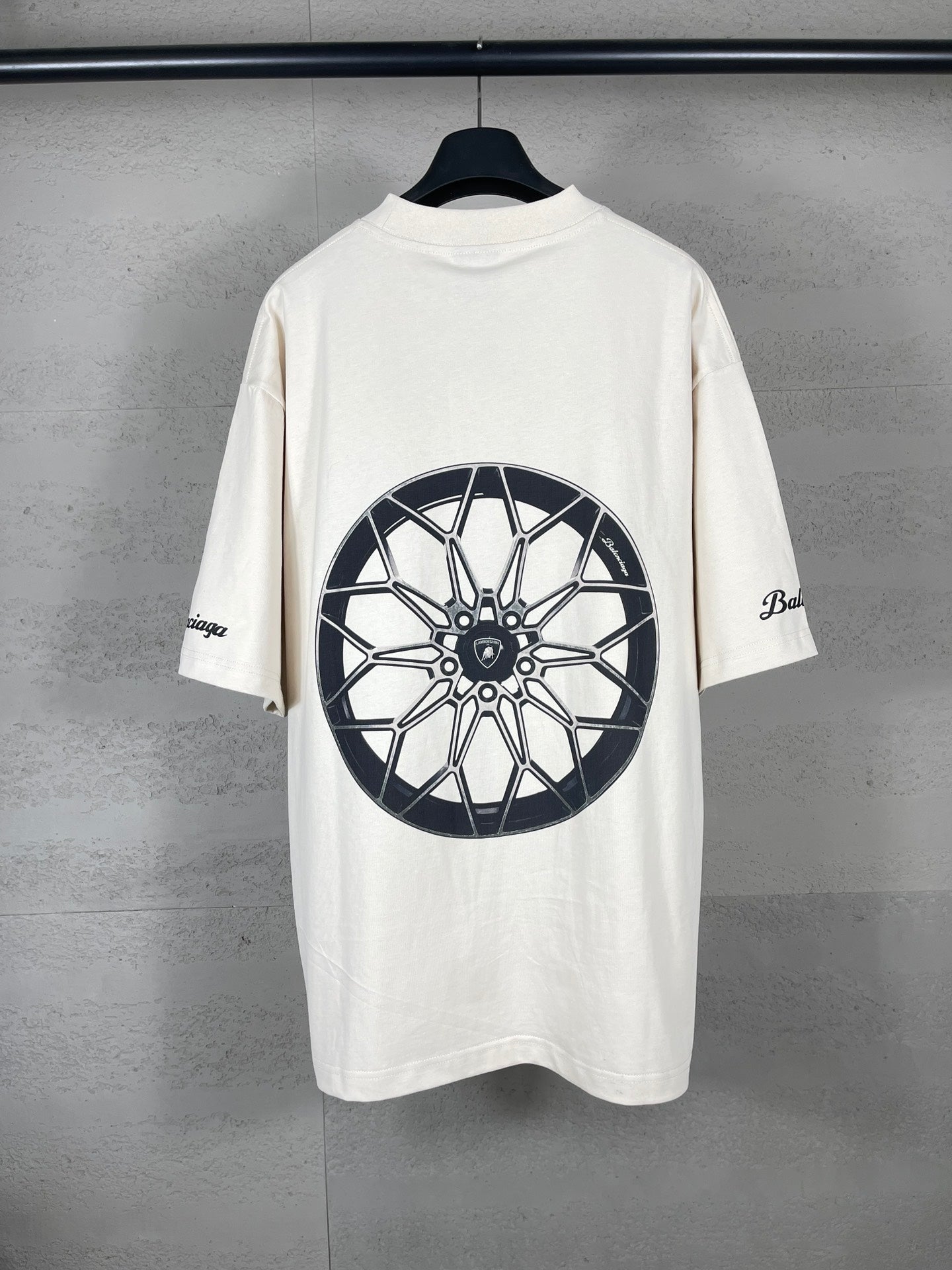 LuxluxHouse Best Quality Clothes Balenciaga T-shirt