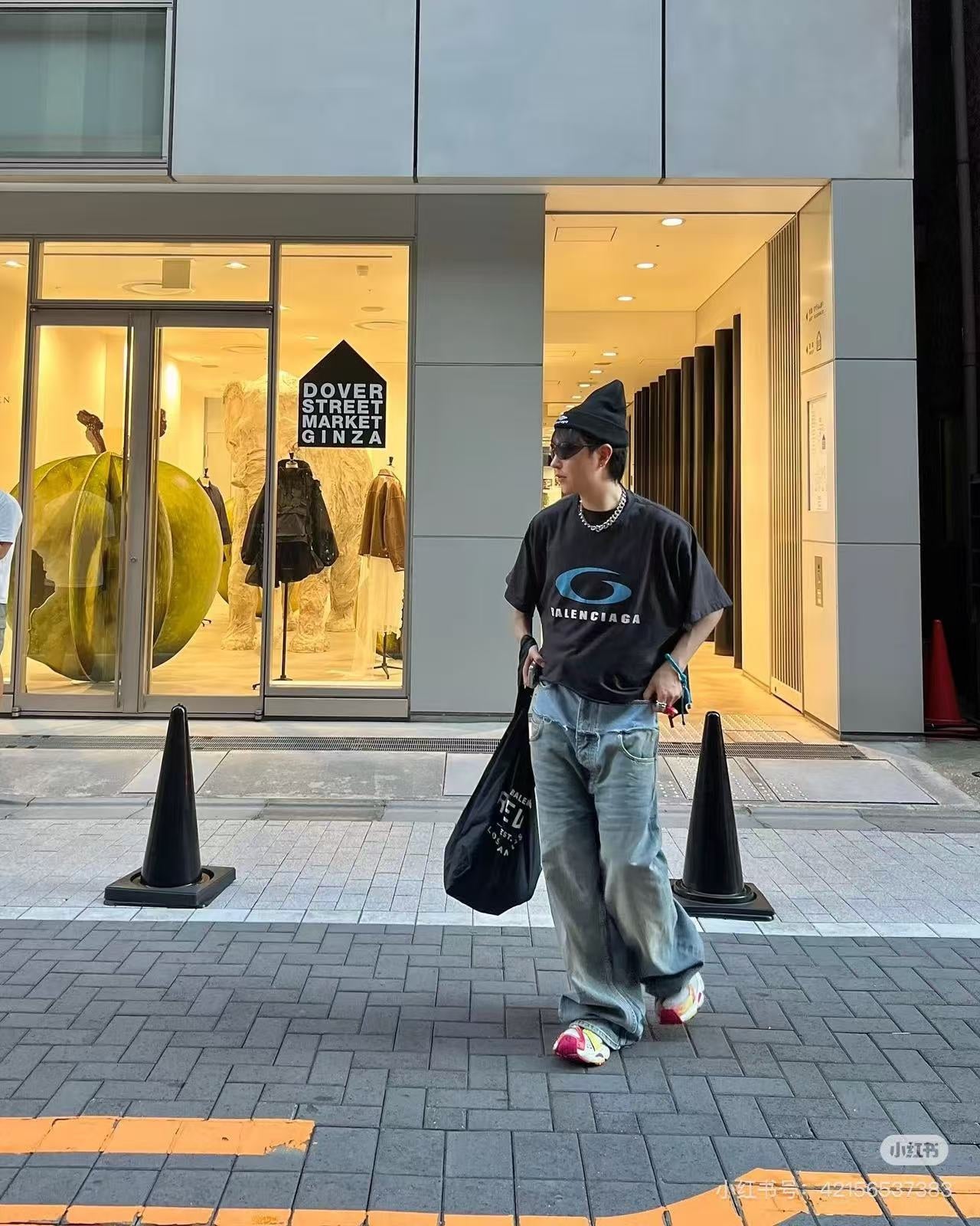 LuxluxHouse Best Quality Clothes Balenciaga T-shirt