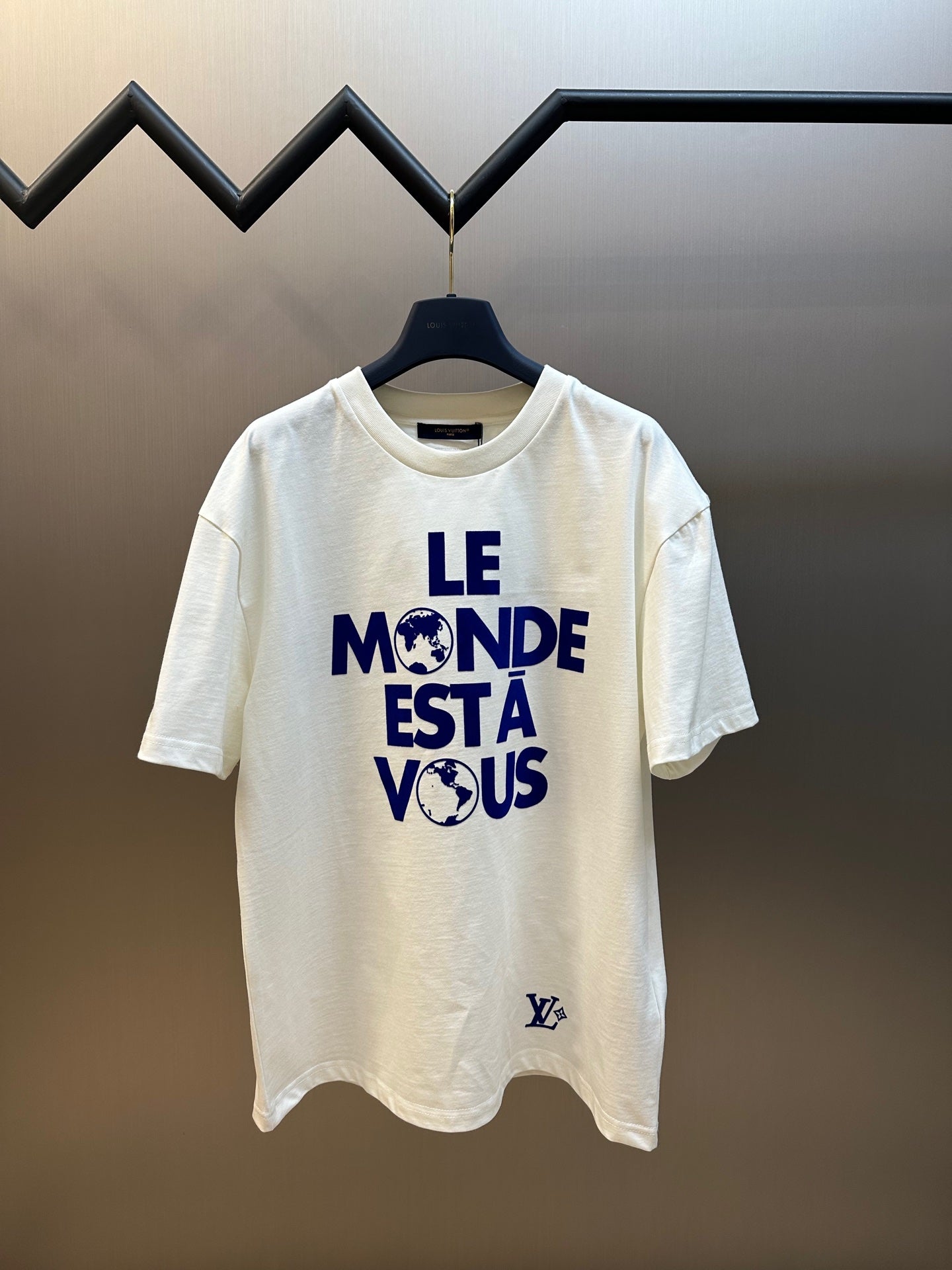 LuxluxHouse Best Quality Clothes T-shirt Louis Vuitton