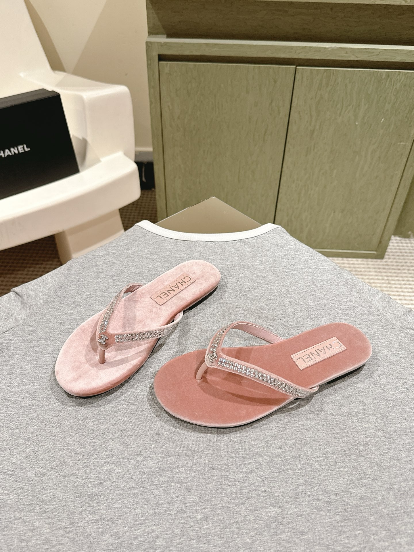 LuxluxHouse Best Quality Chanel Sandals