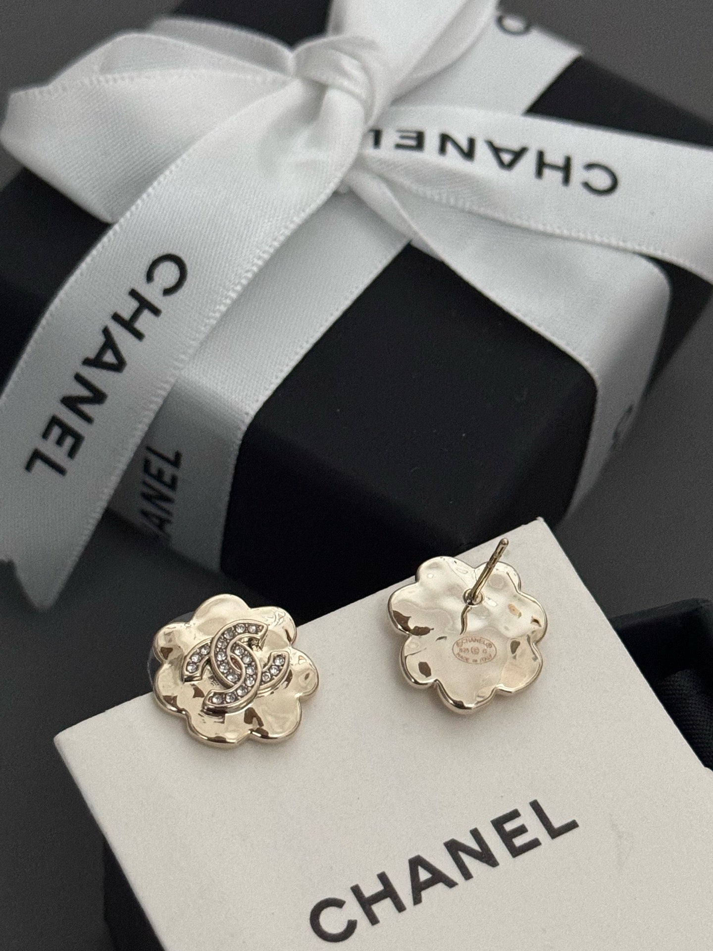 LuxluxHouse Best Quality Accessories Chanel Earrings